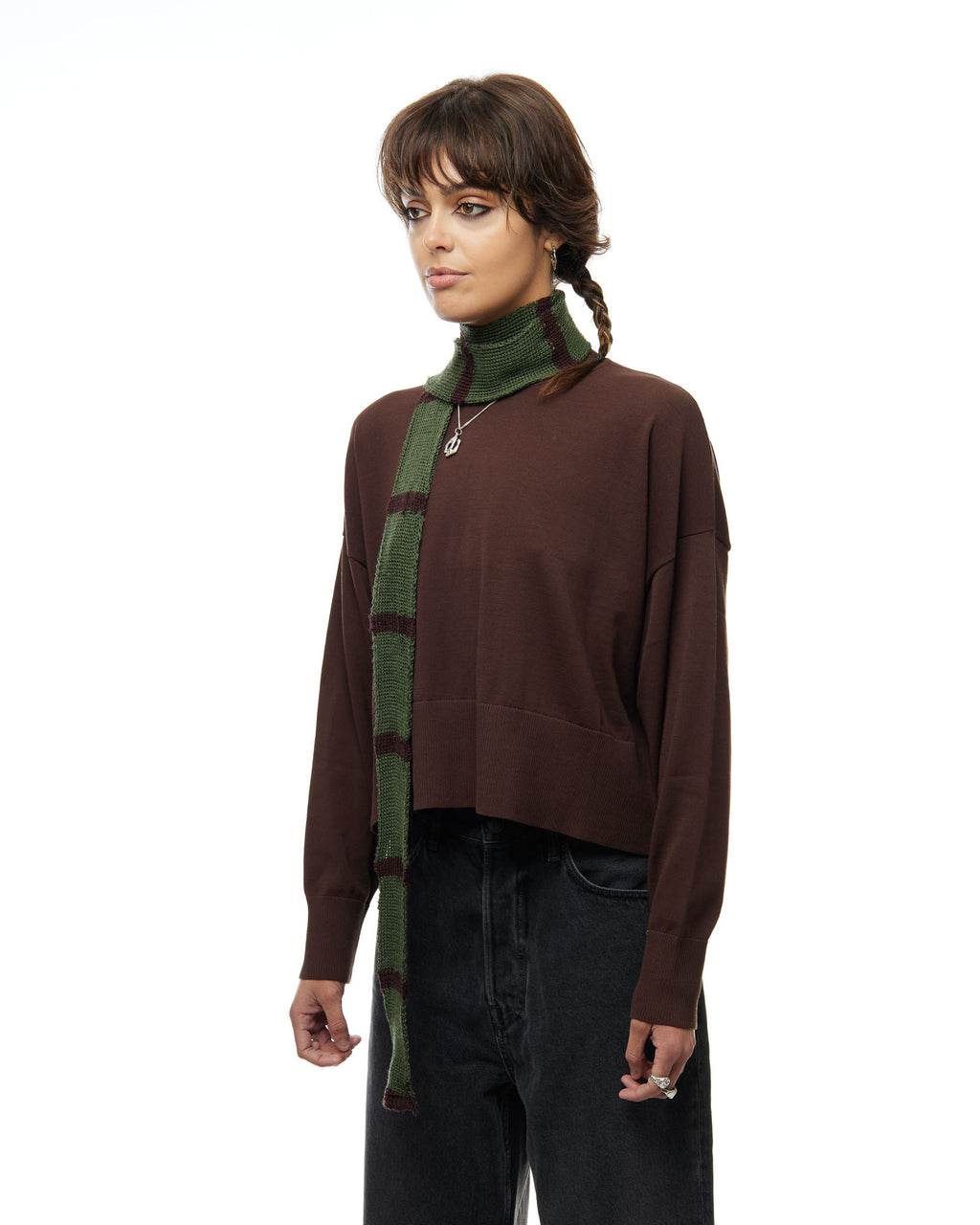 Thin knitted scarf in green and brown stripes