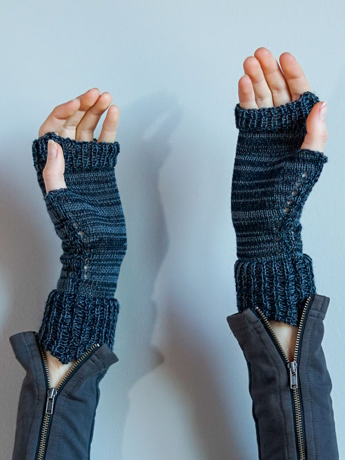 Knit Fingerless Gloves - Charcoal