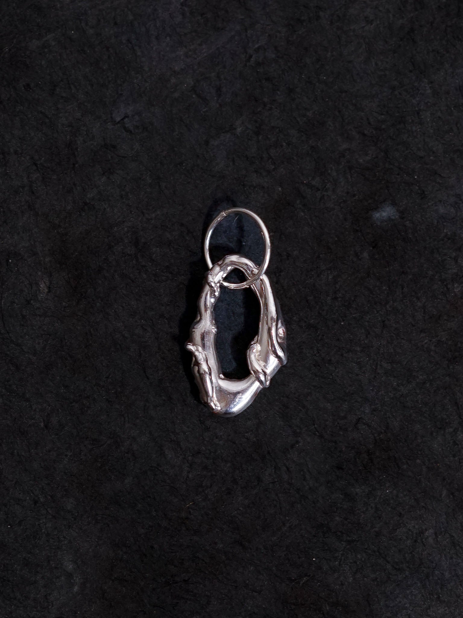 Overgrown Earring 01